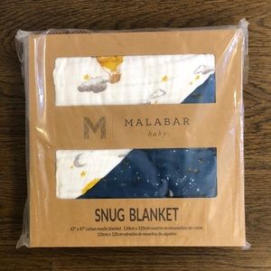Malabar baby snug blanket
